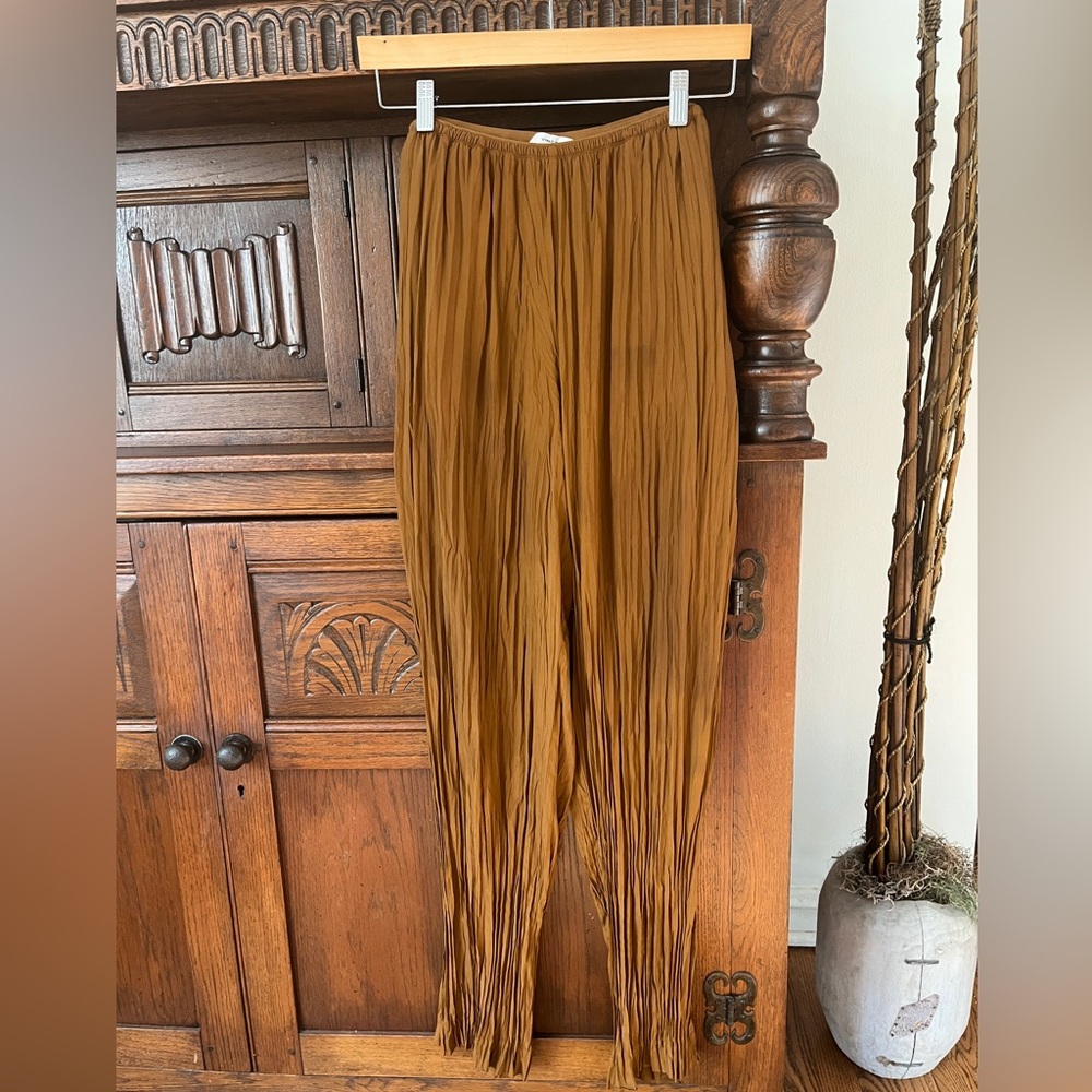 Vince pull on crinkle pants Size S Small excellent condition